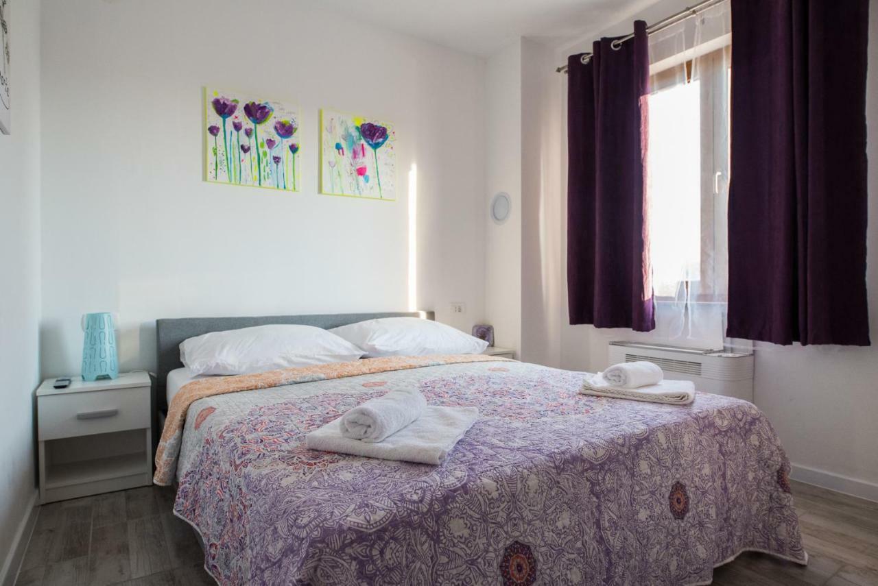 Apartments Mario Malinska Bagian luar foto